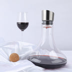 Wine Decanter with Built-in Aerator Pourer