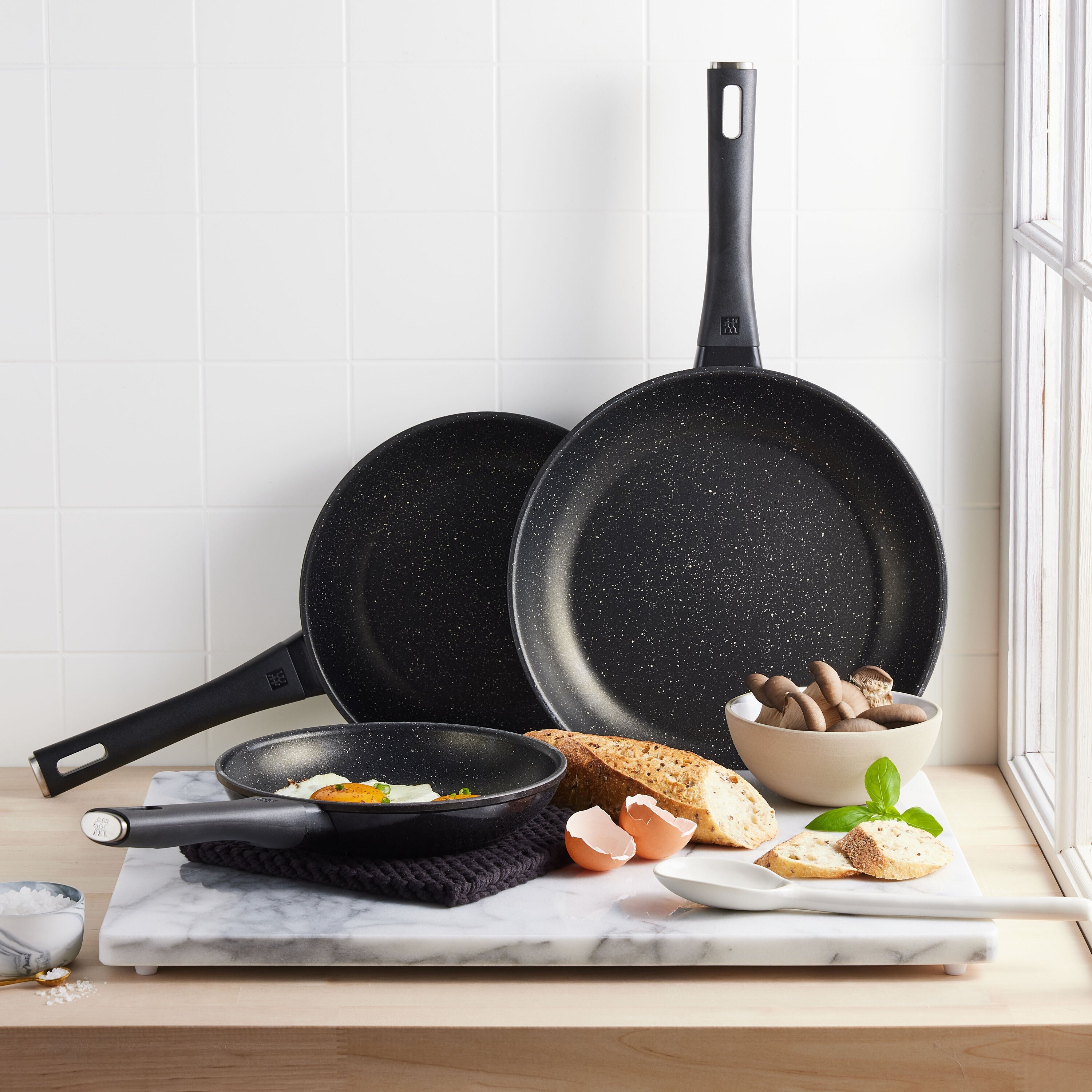 ZWILLING Marquina 3 Piece Aluminum Fry Pan Set-1